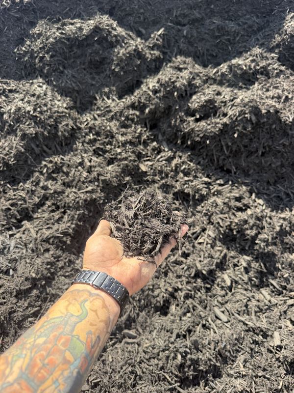 Hardwood mulch